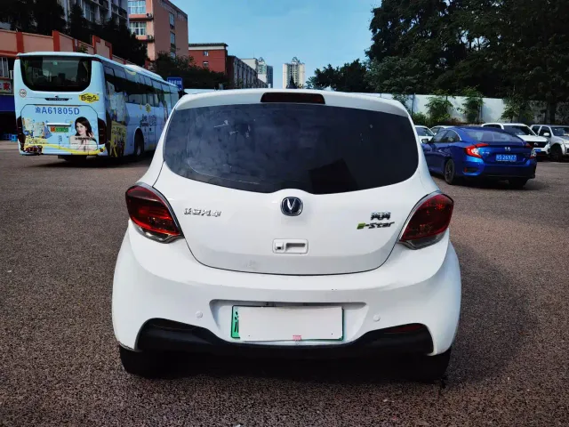 Changan Benben E-Star — Фото автомобиля 5