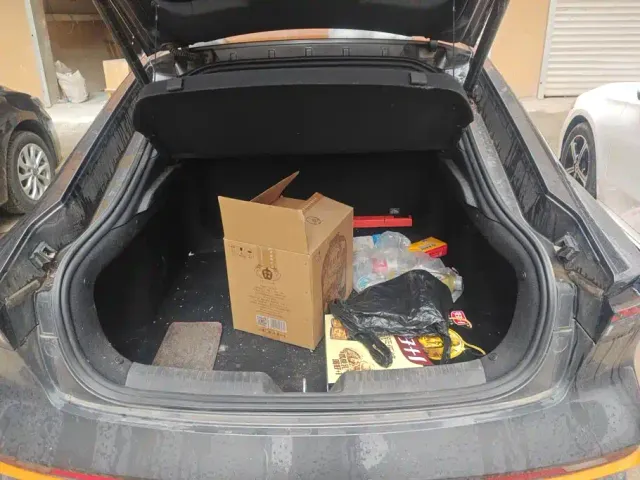 Changan Changan UNI-V 2024 1.5T Deluxe Sport — Фото автомобиля 4