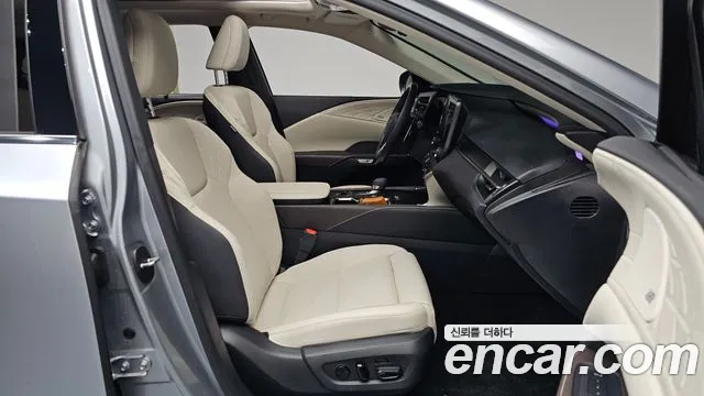 Lexus RX — Фото автомобиля 10