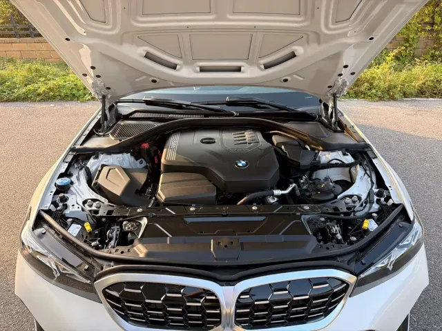 BMW 3 Series — Фото автомобиля 6