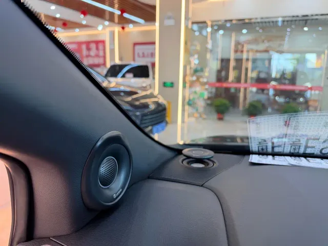 Toyota Sienna — Фото автомобиля 8