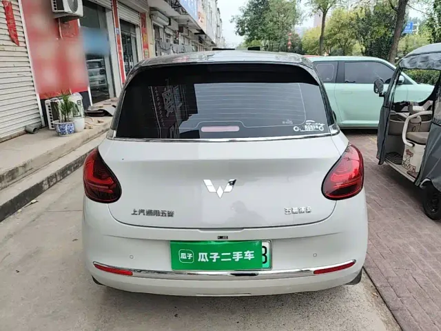 Wuling Bingo — Фото автомобиля 3