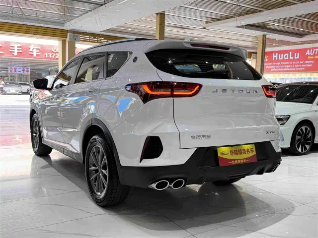 Jetour X70 — Фото автомобиля 4