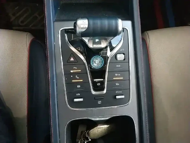 BYD Yuan PLUS — Фото автомобиля 13