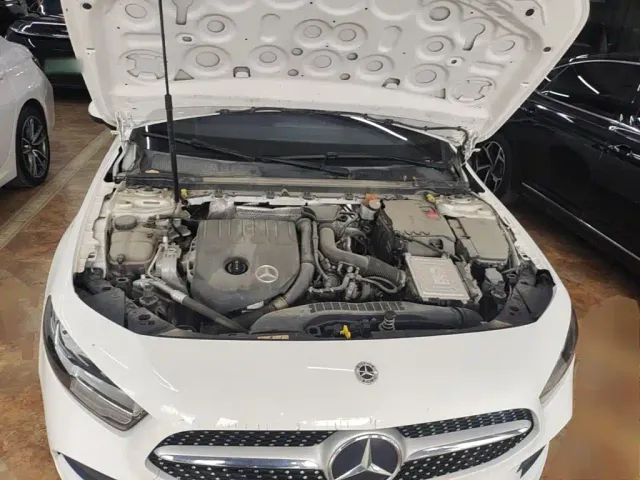Mercedes-Benz A-Class — Фото автомобиля 19