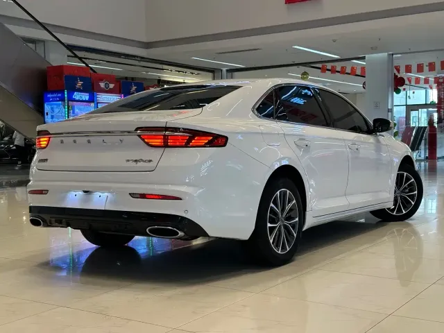 Geely Xingrui — Фото автомобиля 5
