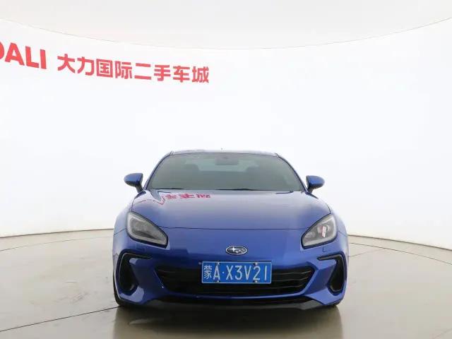 Subaru BRZ — Фото автомобиля 2