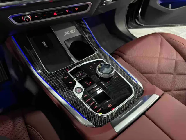BMW X5 — Фото автомобиля 12