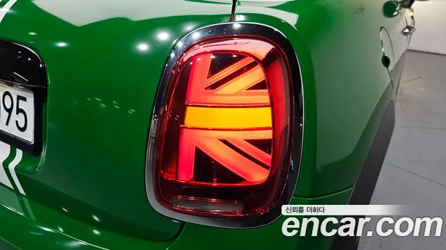 Mini Cooper Cooper Classic Plus — Фото автомобиля 22