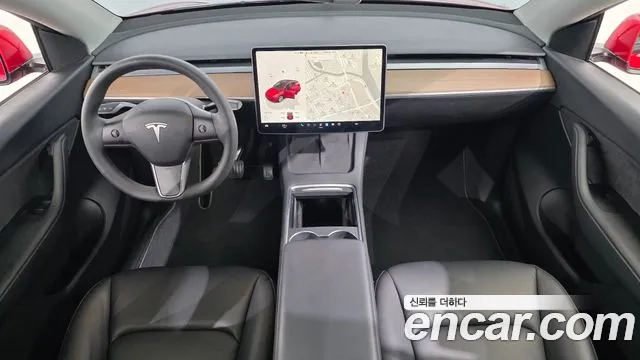 Tesla Model Y — Фото автомобиля 7