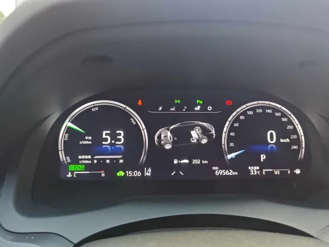 Toyota Camry — Фото автомобиля 11