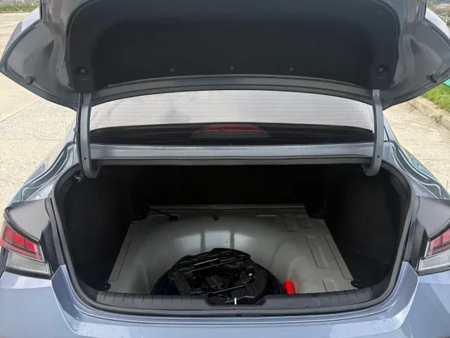 Hyundai Elantra — Фото автомобиля 18