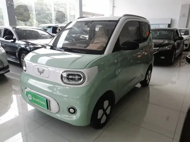 Фотография автомобиля — Wuling Hongguang Mini EV