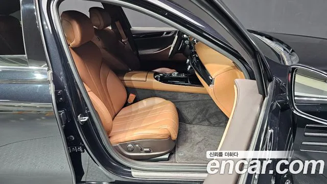 Genesis G80 RG3 — Фото автомобиля 10