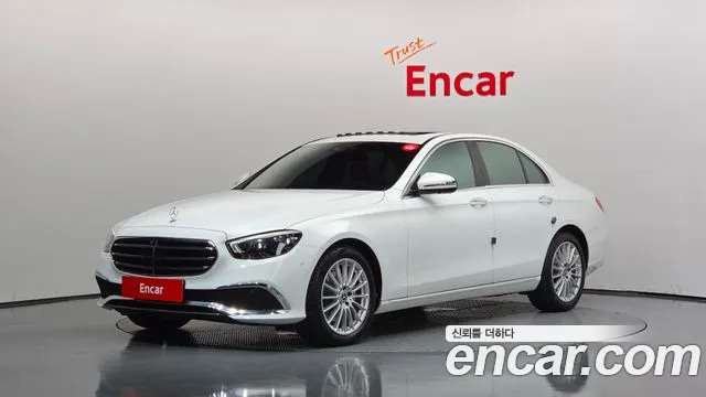 Фотография автомобиля — Mercedes-Benz E-Class W213