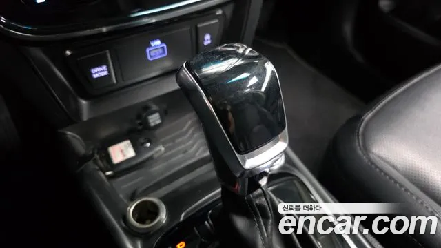 KG_Mobility_Ssangyong TIBOLI Very New Tivoli Бензин 1.5 2WD — Фото автомобиля 9
