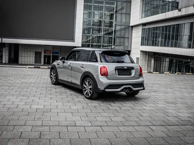 MINI Hatch — Фото автомобиля 5
