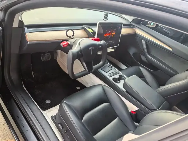 Tesla Model 3 2022 Model Rear-Wheel Drive Version — Фото автомобиля 4