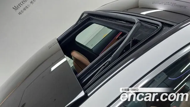 Mercedes-Benz E-Class W214 — Фото автомобиля 12