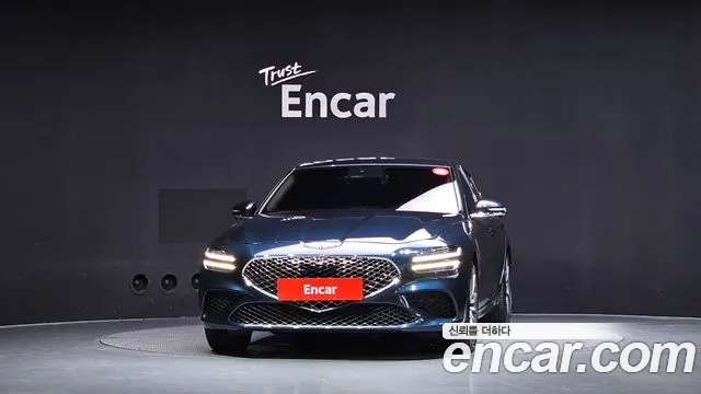 Genesis G70 — Фото автомобиля 2