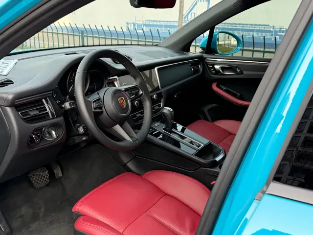Porsche Macan — Фото автомобиля 5