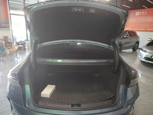BYD Seal — Фото автомобиля 18