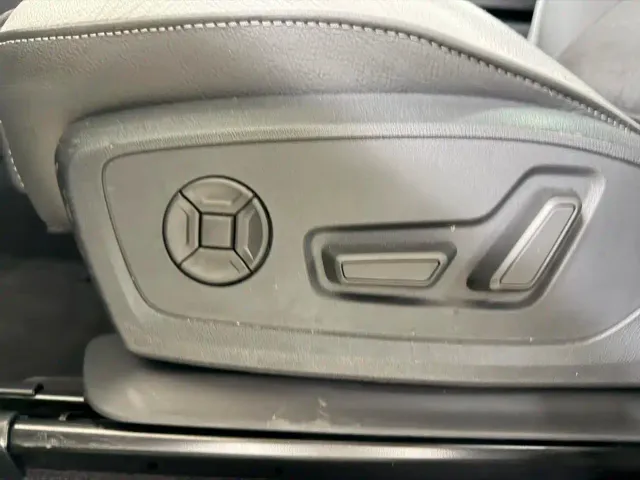 Audi Q3 — Фото автомобиля 20
