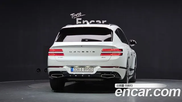 Genesis GV80 — Фото автомобиля 4