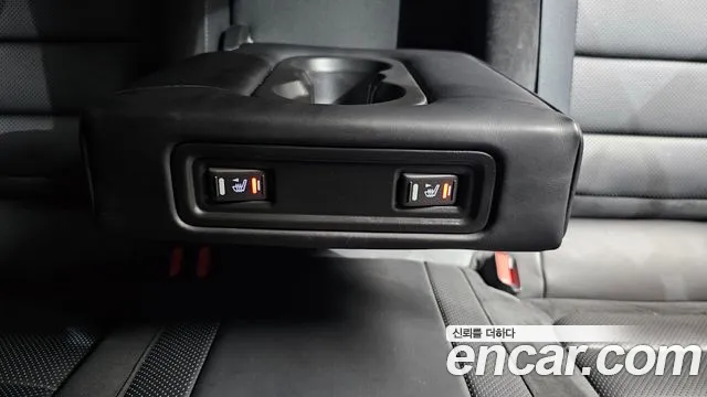 Renault-KoreaSamsung QM6 Новый QM6 2.0 LPe Première 2WD — Фото автомобиля 17