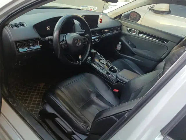 Honda Civic — Фото автомобиля 9
