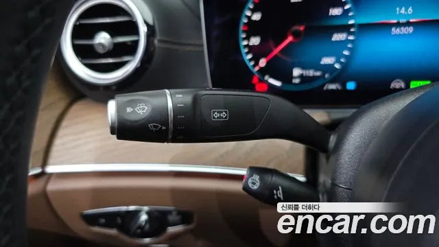 Mercedes-Benz E-Class W213 — Фото автомобиля 29