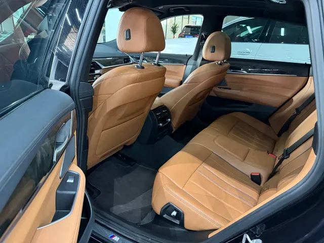 BMW 6 Series Gran Turismo — Фото автомобиля 6