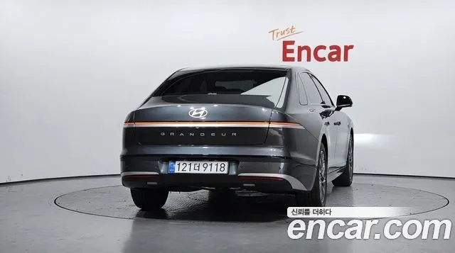 Hyundai Grandeur — Фото автомобиля 4