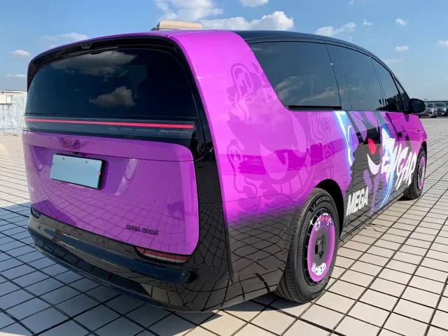 Li Auto MEGA — Фото автомобиля 6