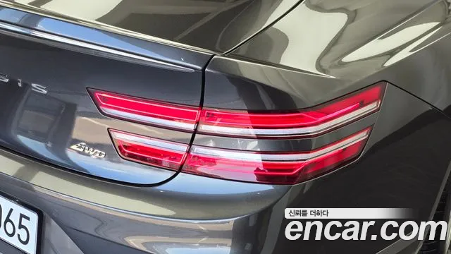 Genesis G80 RG3 — Фото автомобиля 8