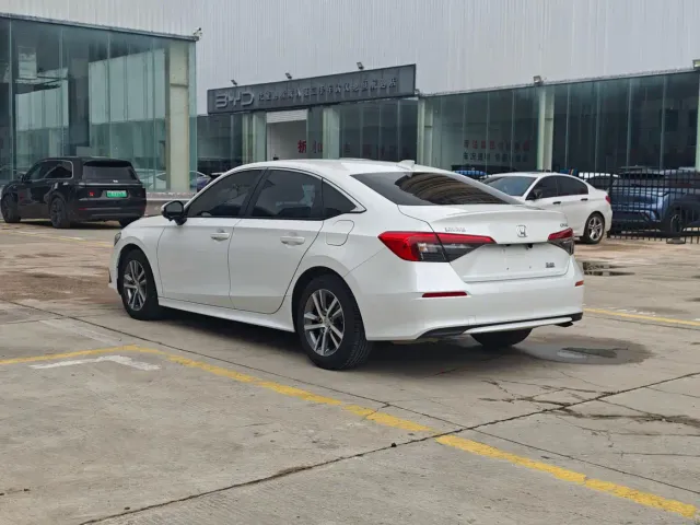Honda Civic — Фото автомобиля 9