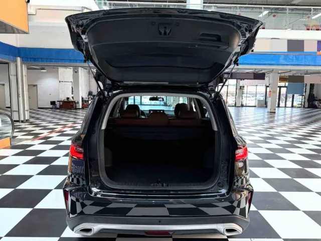 Geely Vision X6 — Фото автомобиля 11