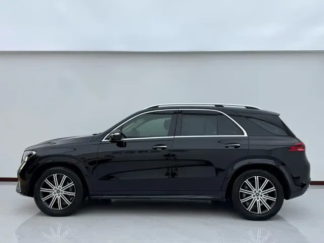 Mercedes-Benz GLE-Class — Фото автомобиля 4