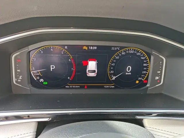 Volkswagen Tiguan L — Фото автомобиля 11