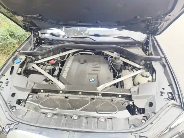 BMW X5 — Фото автомобиля 3