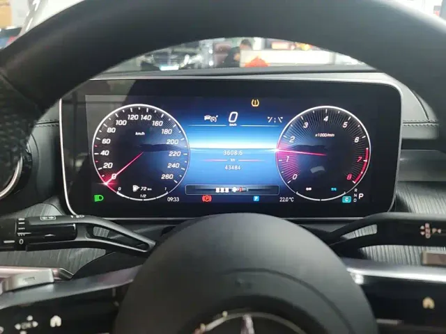 Mercedes-Benz C-Class — Фото автомобиля 11