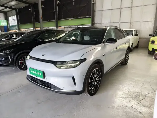 Фотография автомобиля — Leapmotor C11