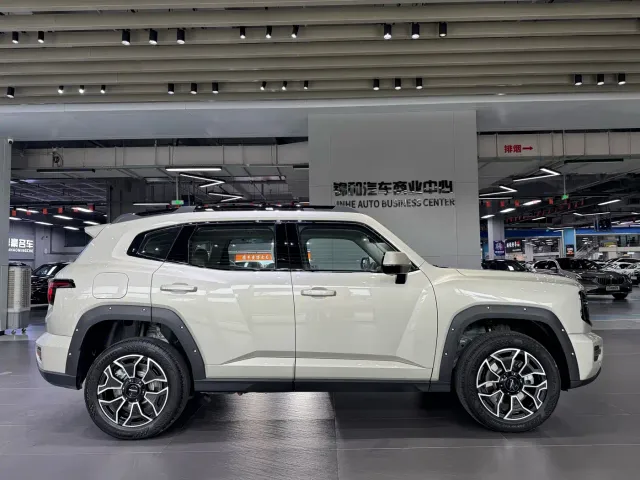 Haval Big Dog — Фото автомобиля 4