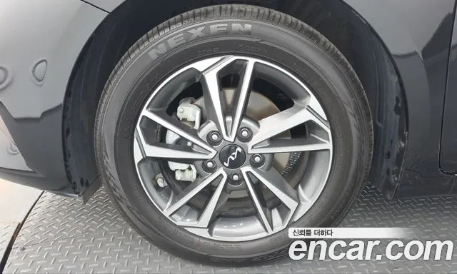 Kia K3 — Фото автомобиля 5