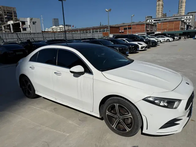 Mercedes-Benz A-Class — Фото автомобиля 4