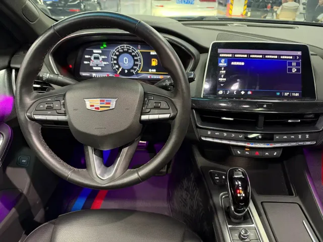 Cadillac CT5 — Фото автомобиля 12