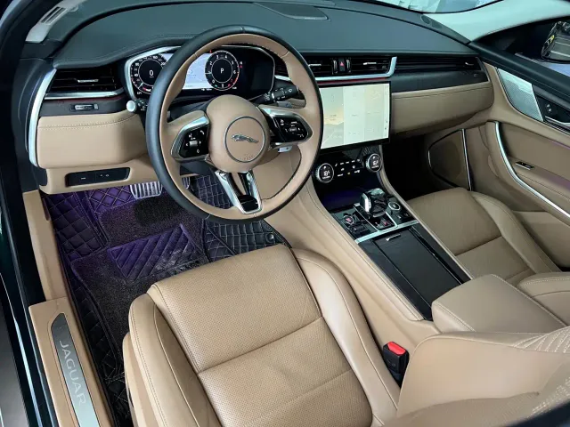 Jaguar XFL — Фото автомобиля 7