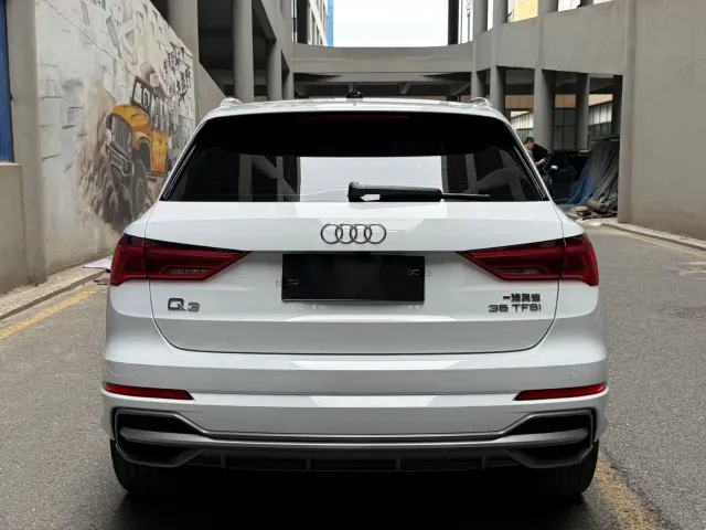 Audi Q3 — Фото автомобиля 5