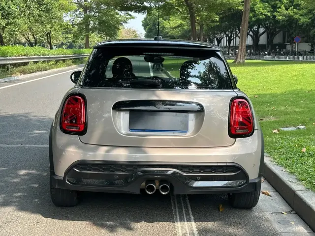 MINI MINI 2022 2.0T COOPER S Artist — Фото автомобиля 4