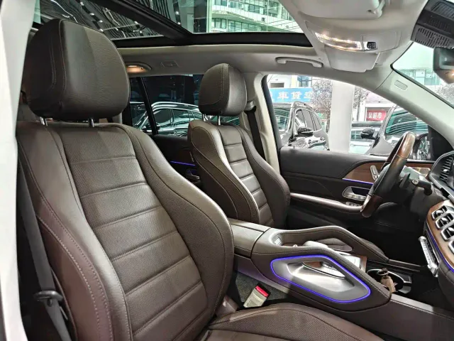Mercedes-Benz GLS-Class — Фото автомобиля 21